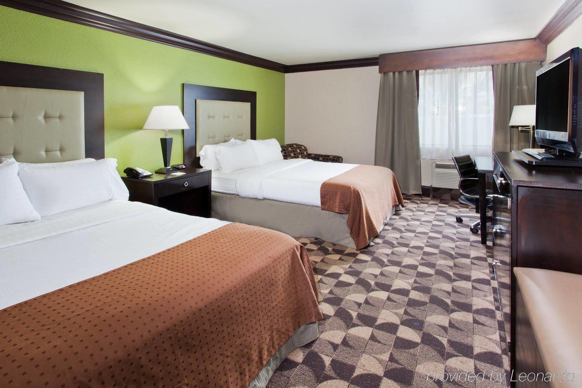 Delta Hotels By Marriott Columbia Northeast Екстер'єр фото